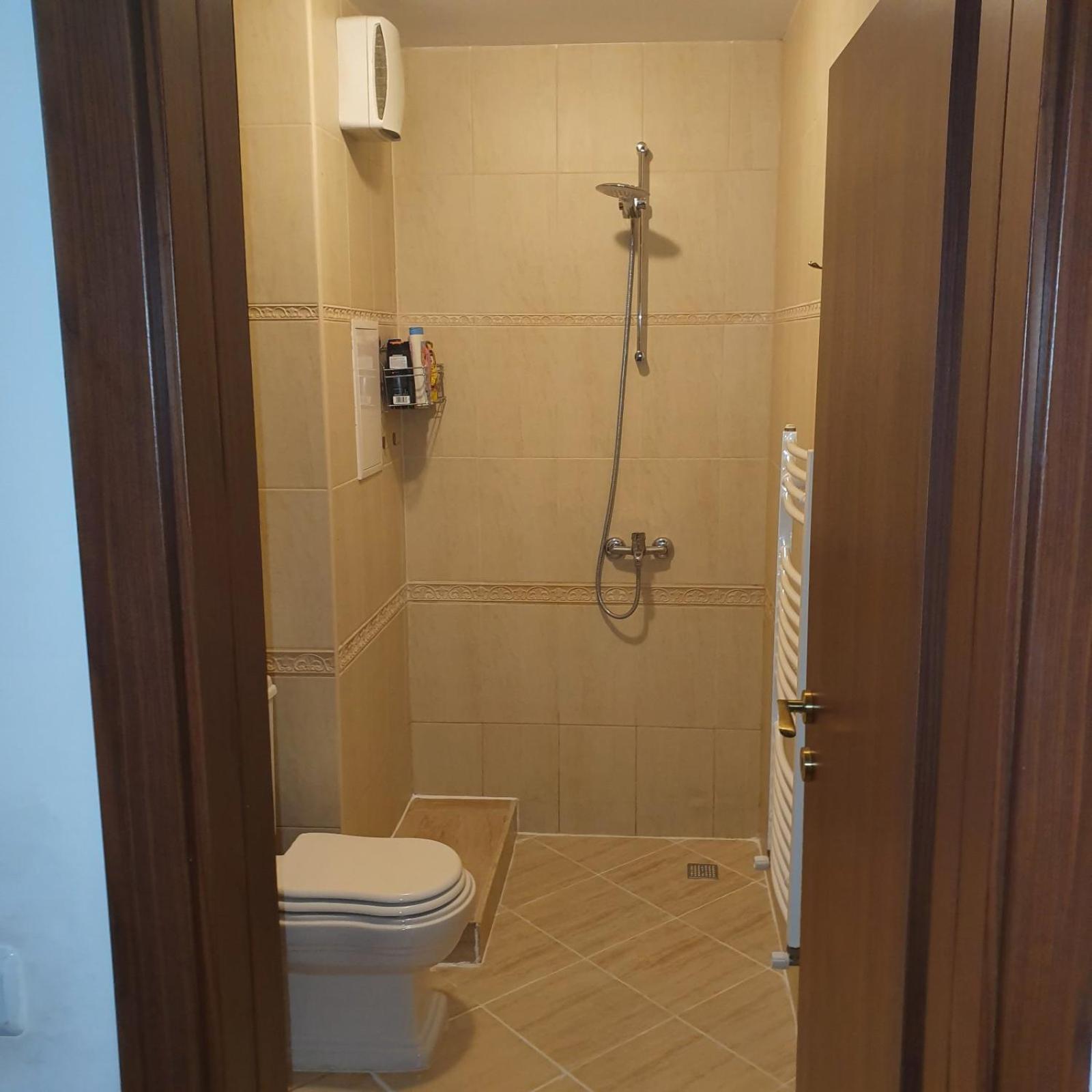 Студио Тони 1 Varna Bilik gambar